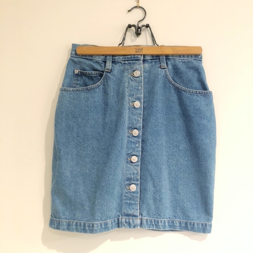Vintage 90s Medium Wash Denim Jean Mini Skirt with Star Front Button Closure